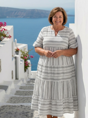 Parisa | Vestido midi a rayas de manga corta con volantes en capas