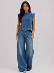 Conjunto de Mezclilla Azul Marino Minimalista