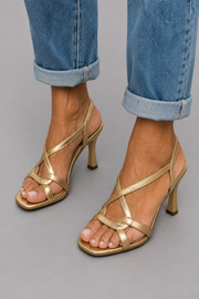 Eliana | Tacones Dorados para Mujer