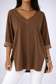 CAMISETA DENIM RELAXED FIT CON ESCOTE EN V