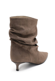 Botines Elly Cortos Estilo Slouchy - Taupe