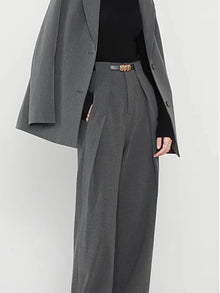 Gris