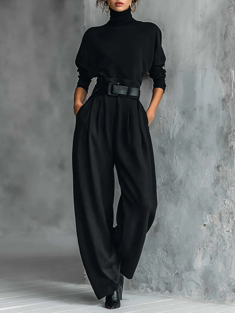 Noëlla | Conjunto de blusa con cuello rodado negro y pantalón recto