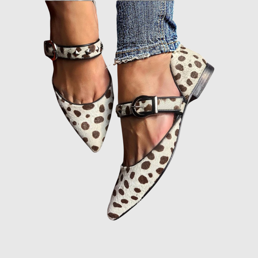 Concetta | Mary Janes con tachuelas